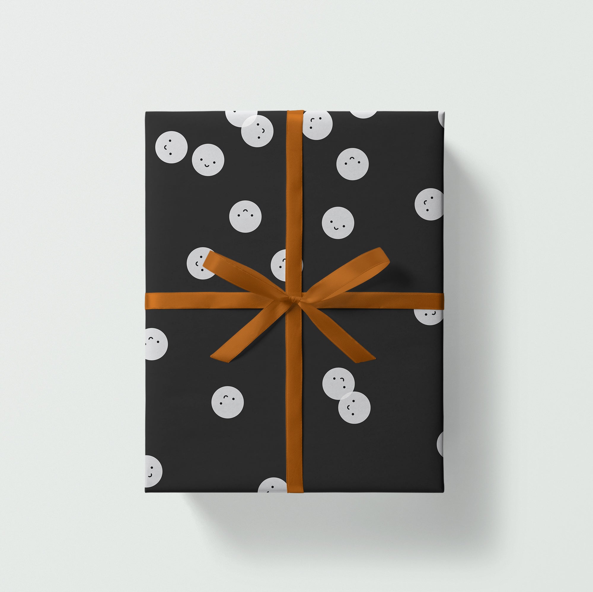 Smiley faces Gift Wrap / Black